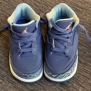 Girls Jordan retro 3 (Purple/Pink) size 8C
